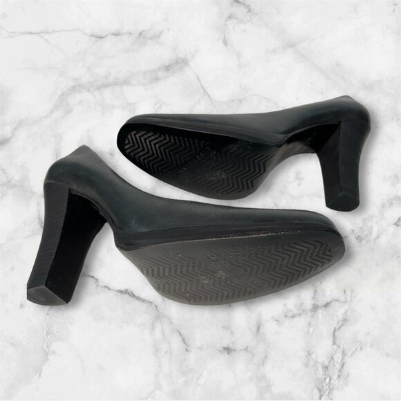 Kenneth Cole Smooth Operator Leather Shoes Heels Pumps 9.5 Matte Black Brazil - Picture 6 of 11